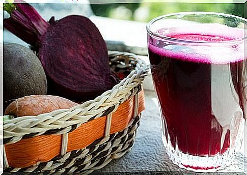 Raw food: beets.