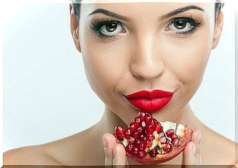 Pomegranate improves skin health