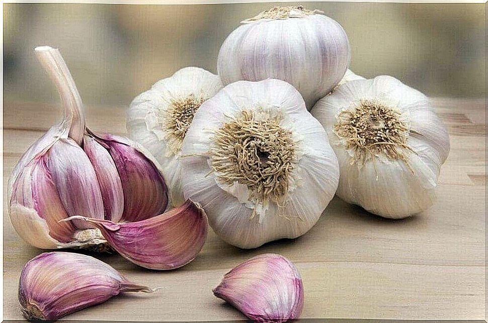 Garlic against hypertension.