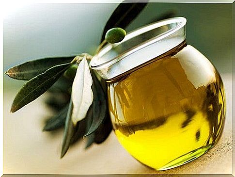 Olive oil against intestinal worms